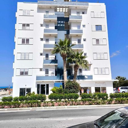 13 Sandy Beach Mackenzie Lárnaka Kültér fotó
